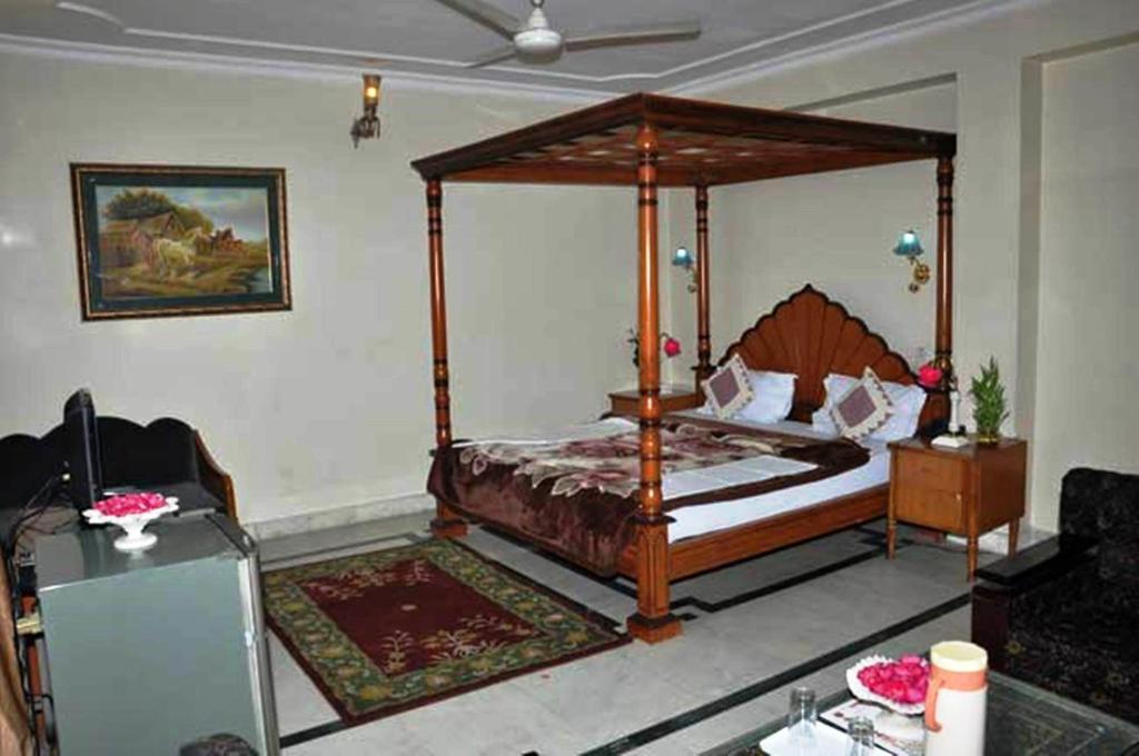 Hotel Aashish Jaipur Exterior photo